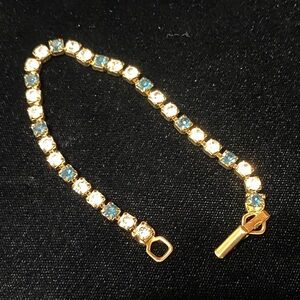 Elegant vintage Gold Blue and clear Crystal Bracelet